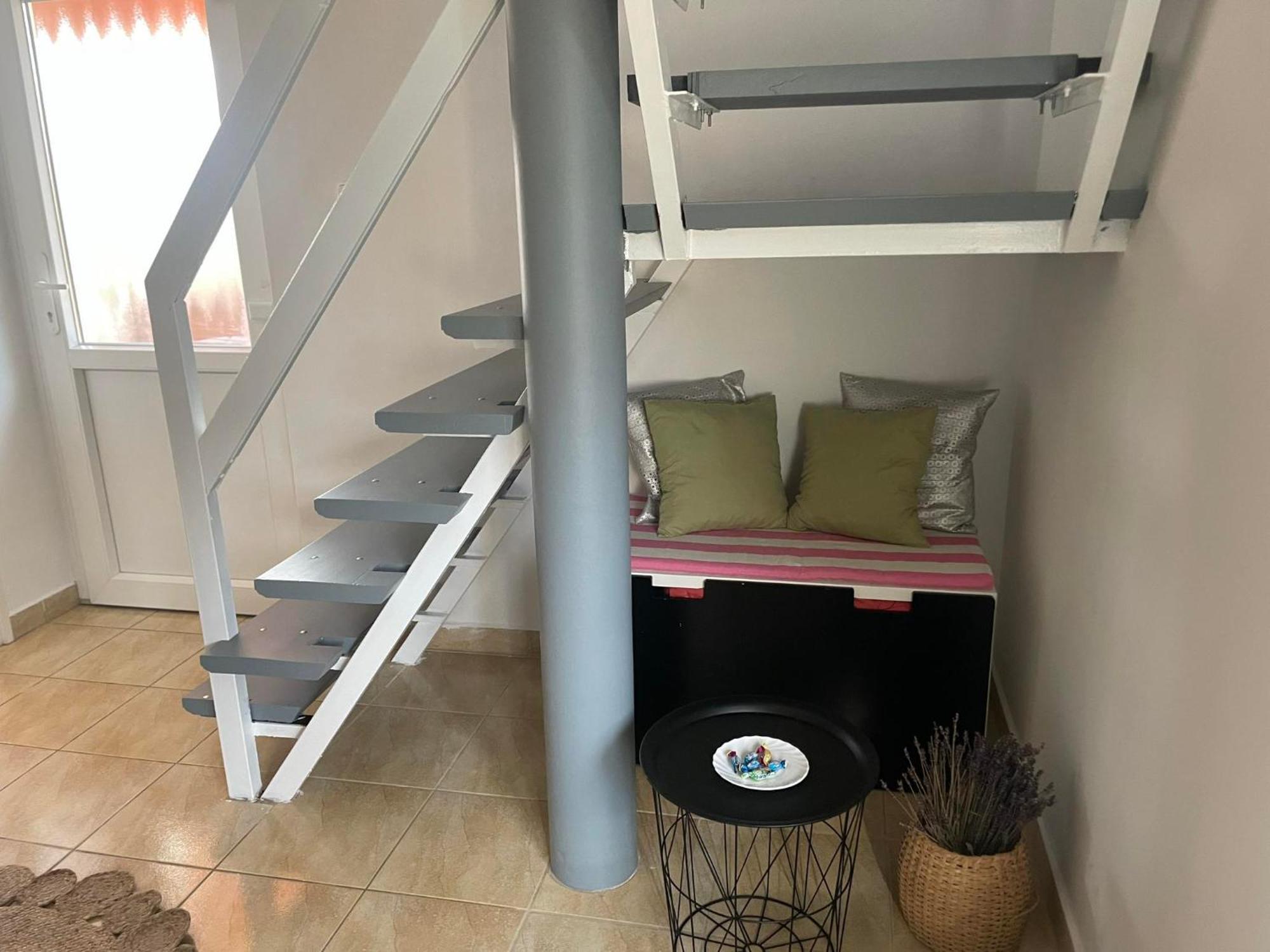 Chill Apartman Oroshaza Bagian luar foto